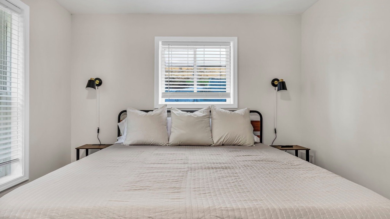 Photo of Bedroom in Berea