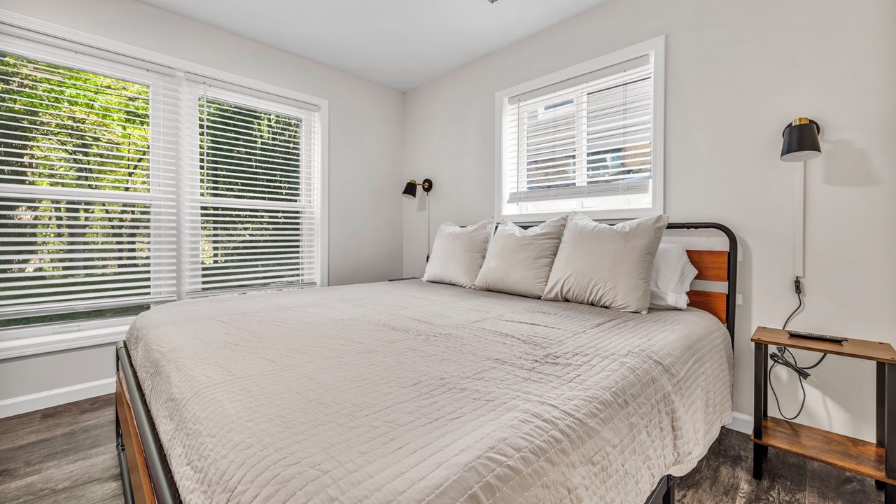 Photo of Bedroom in Berea