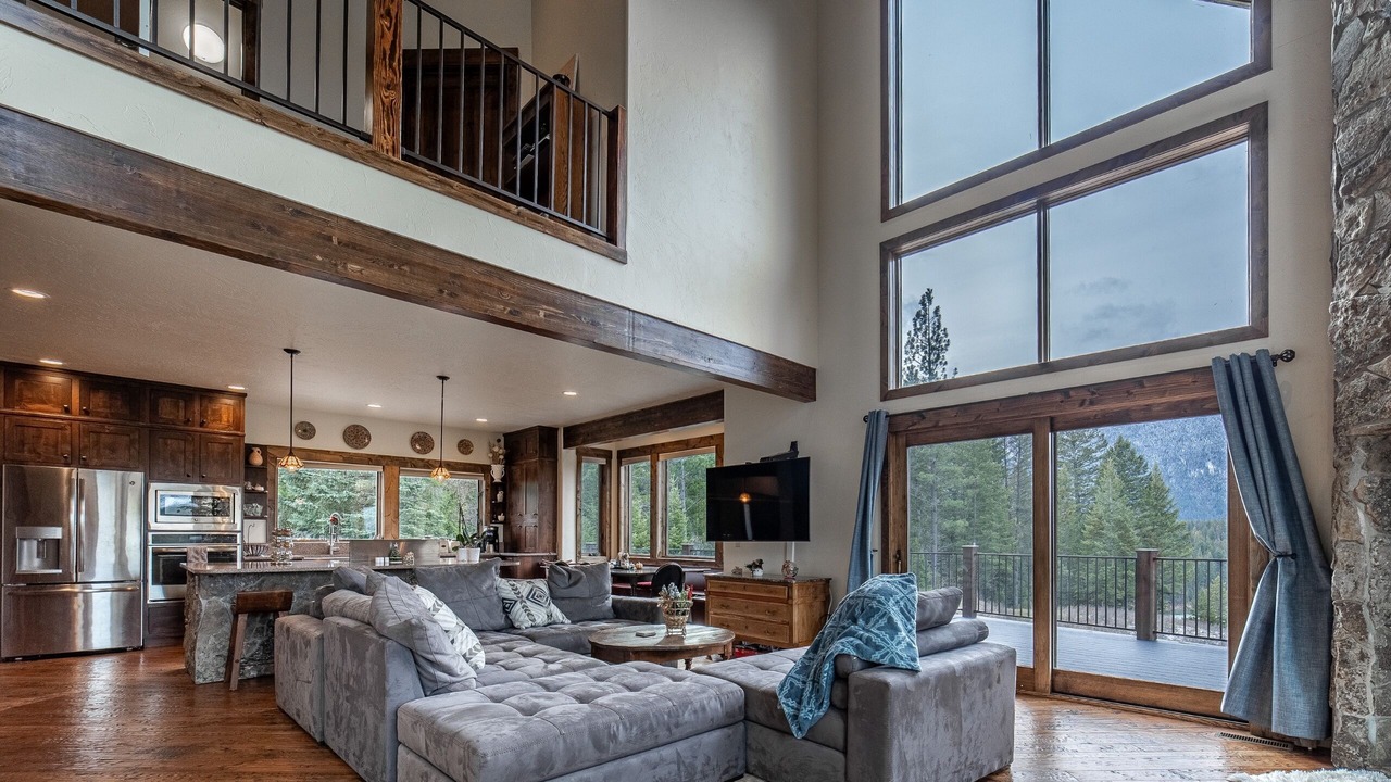 Photo of Livingroom in Martin City