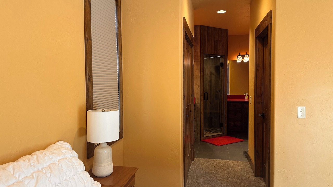 Photo of Bedroom in Martin City