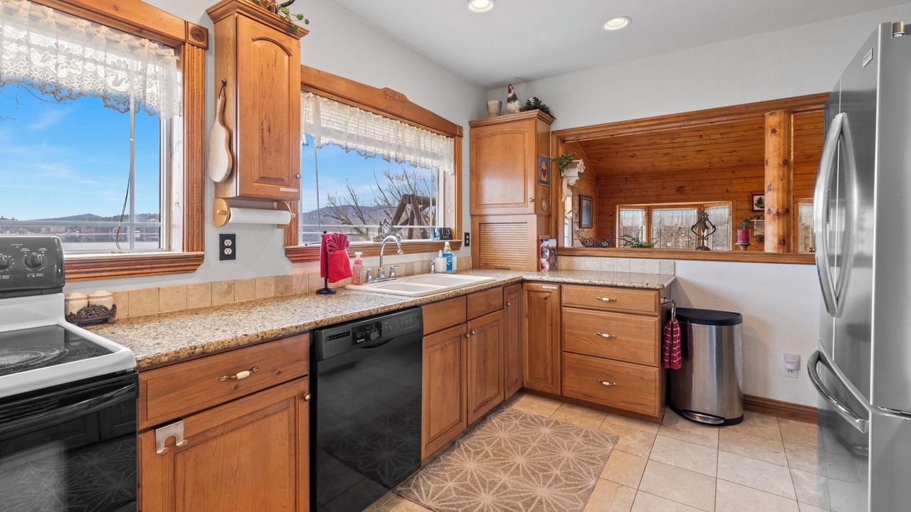 Photo of Kitchen in Hauser