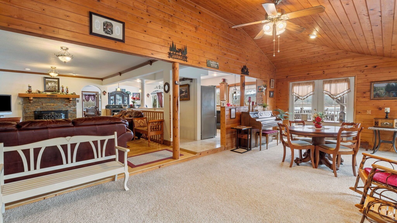 Photo of Livingroom in Hauser