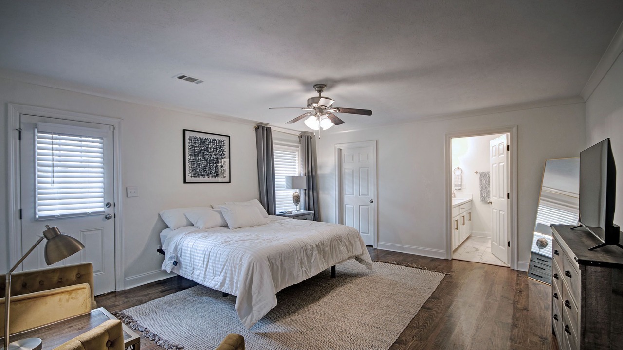 Photo of Bedroom in Tougaloo