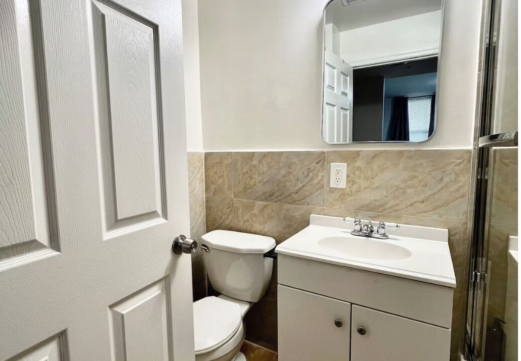 Photo of Bathroom in Chinatown