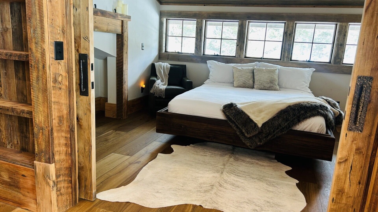 Photo of Bedroom in Gallatin Gateway