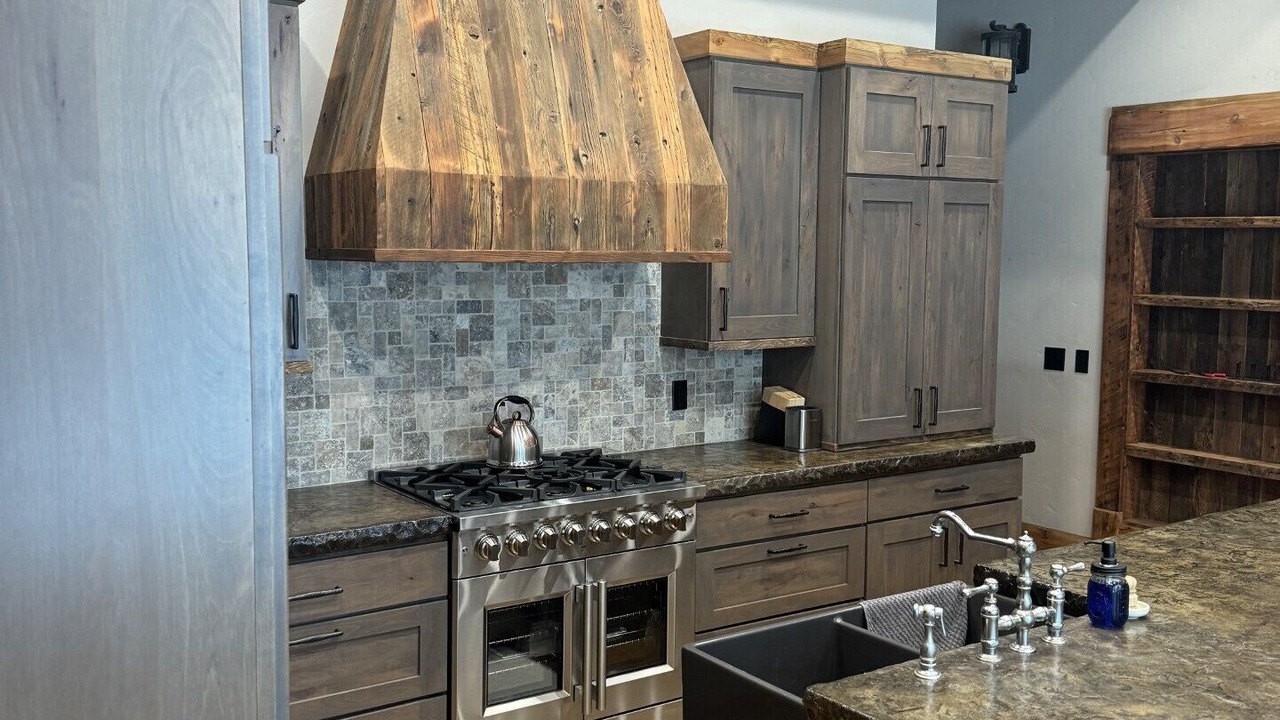 Photo of Kitchen in Gallatin Gateway