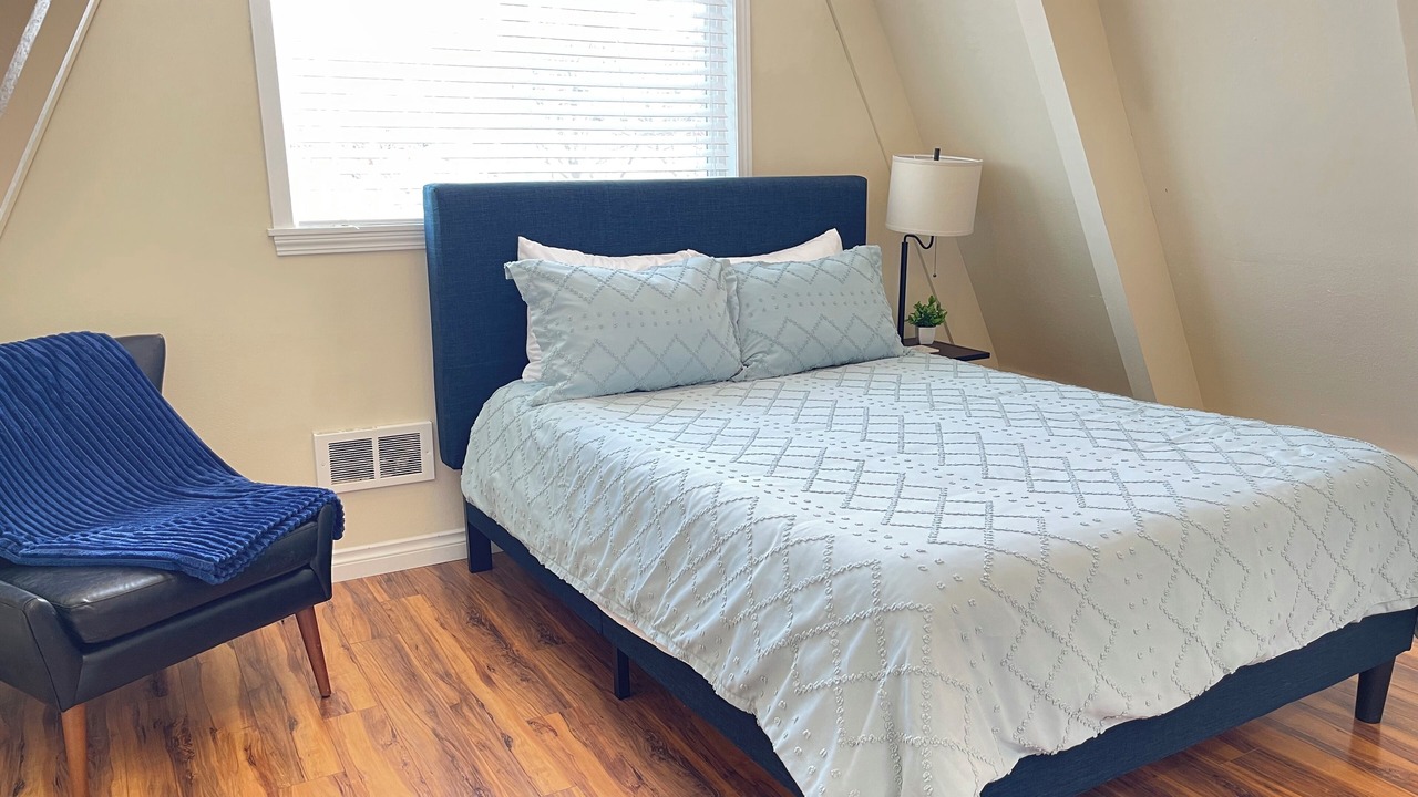 Photo of Bedroom in Miller Creek