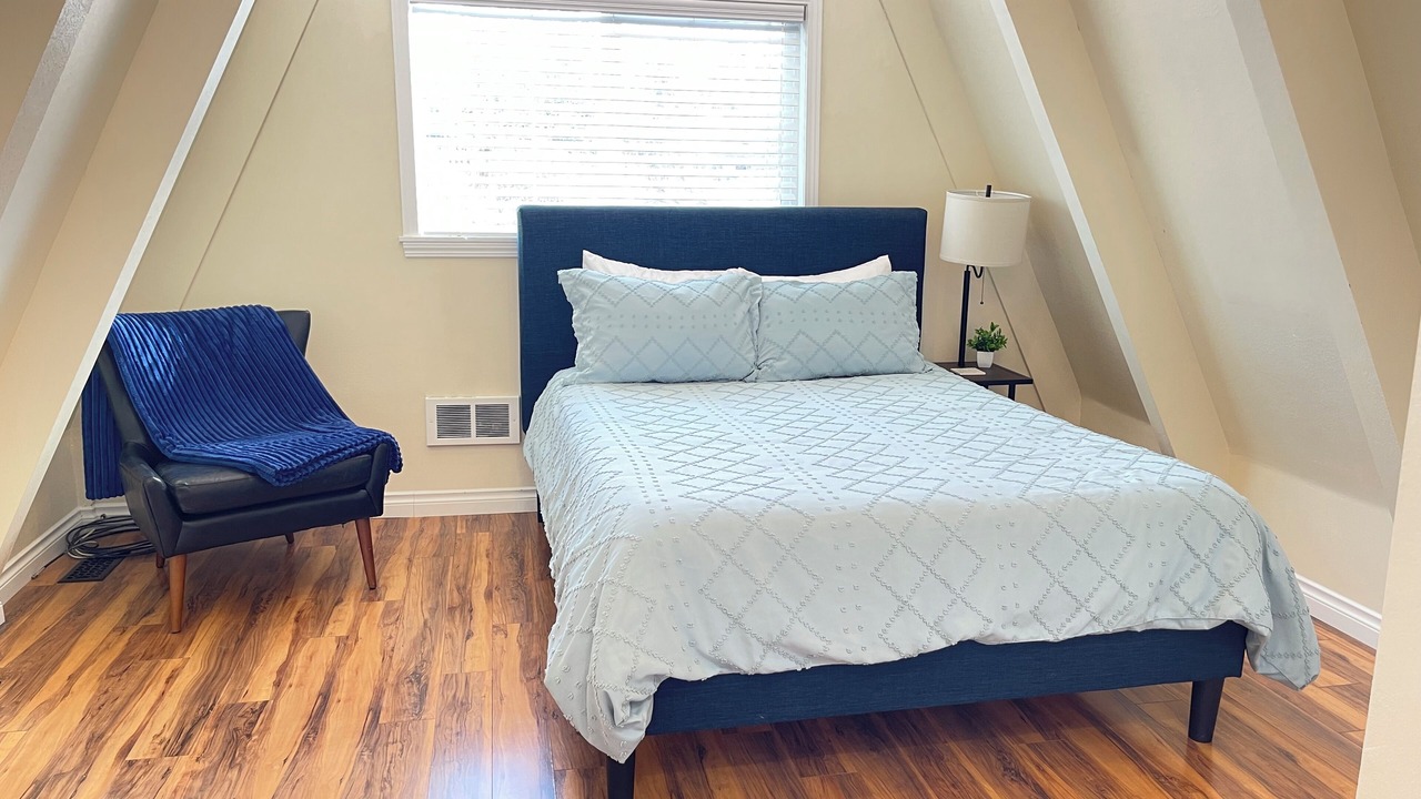 Photo of Bedroom in Miller Creek