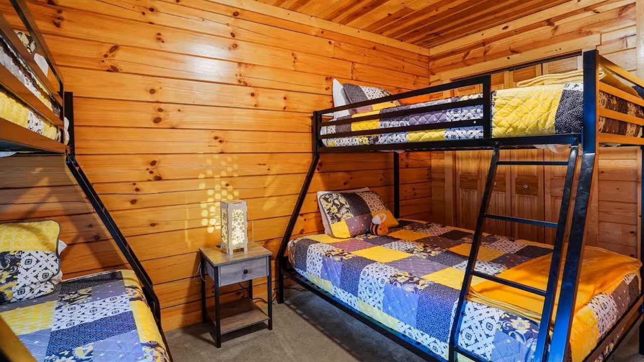 Photo of Bedroom in Logan