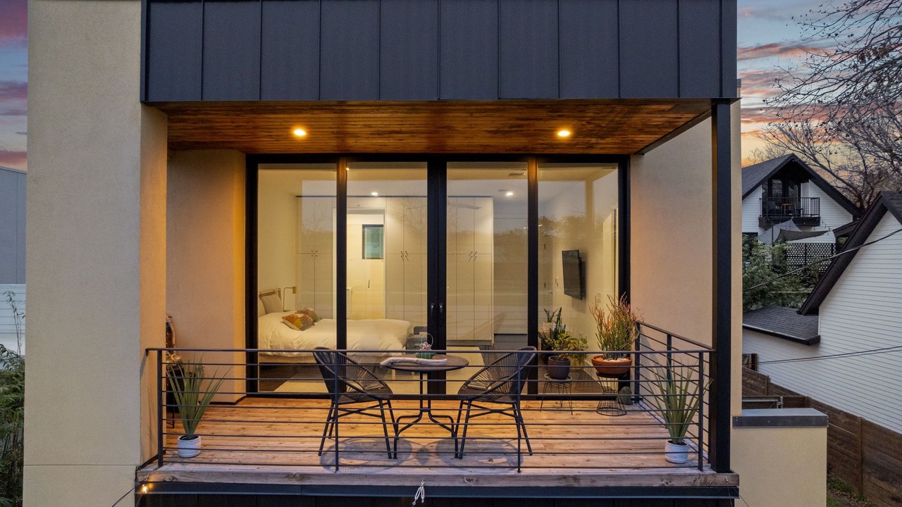 Photo of Patio Balcony in Holly