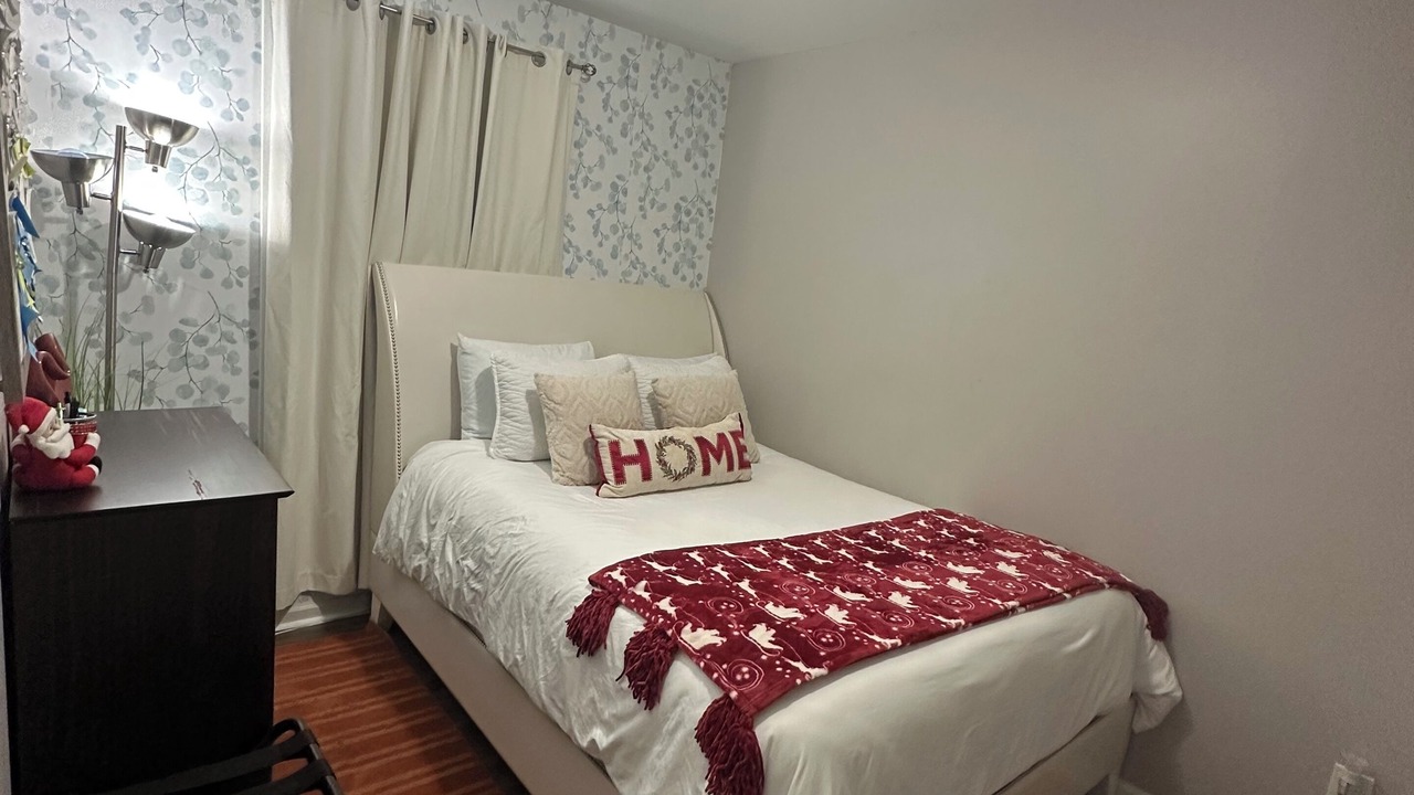 Photo of Bedroom in Goose Creek