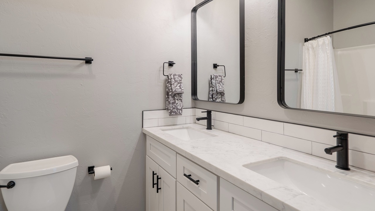 Photo of Bathroom in West Eugene