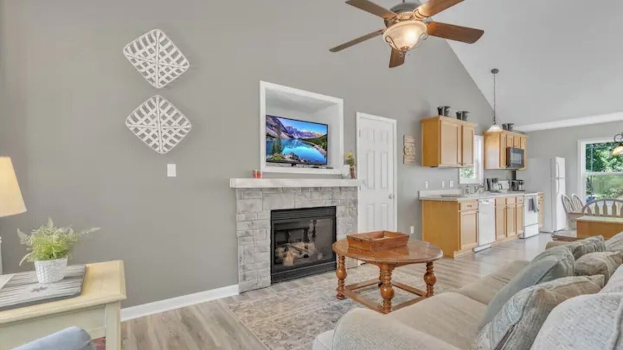 Photo of Livingroom in Taylorsville