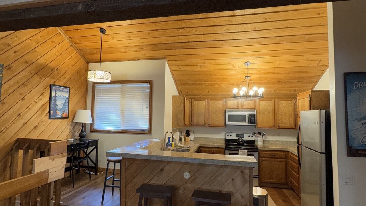 Photo of Kitchen in Elkhorn Village