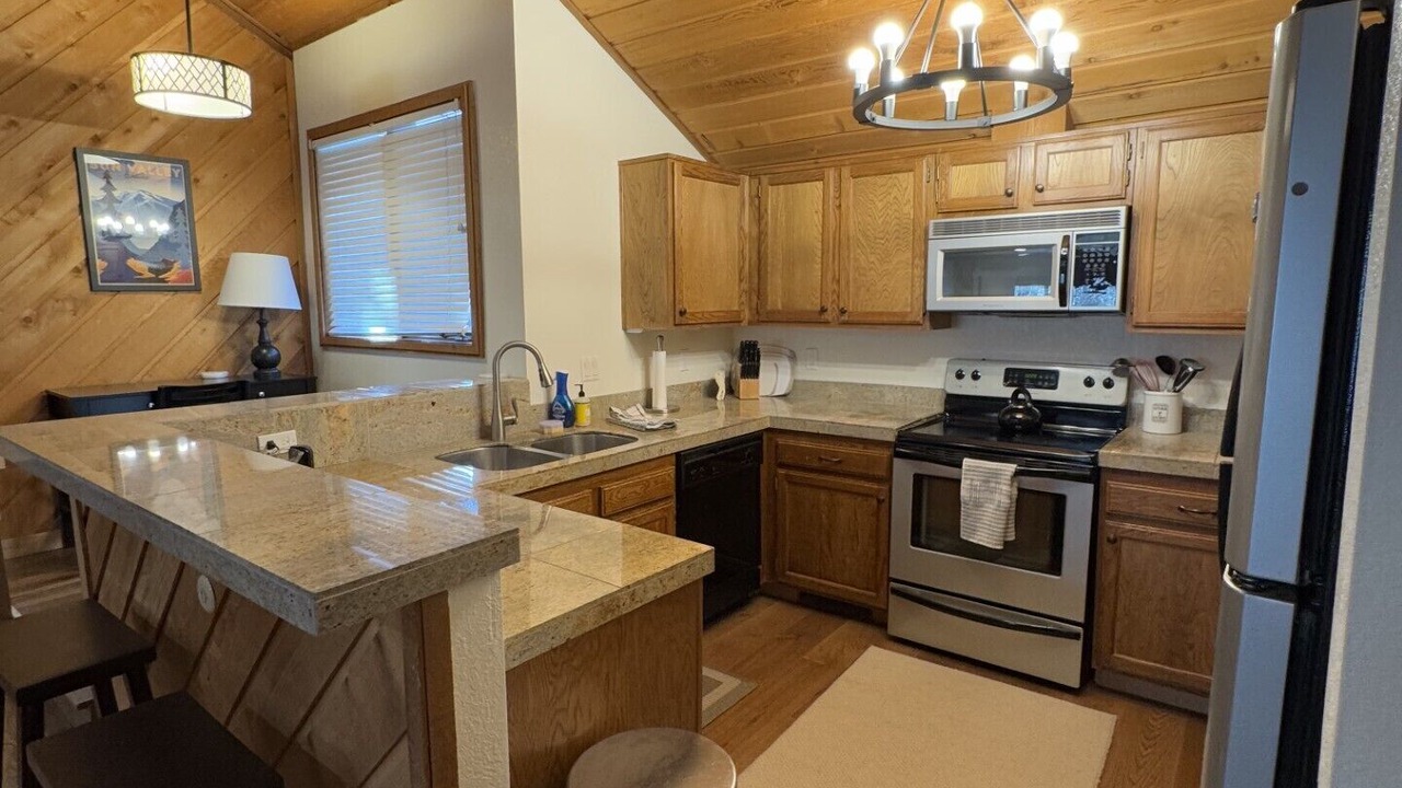 Photo of Kitchen in Elkhorn Village