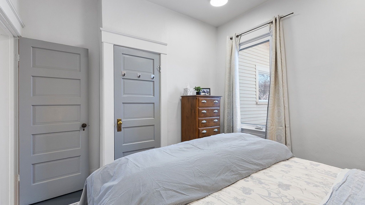Photo of Bedroom in Rose Park