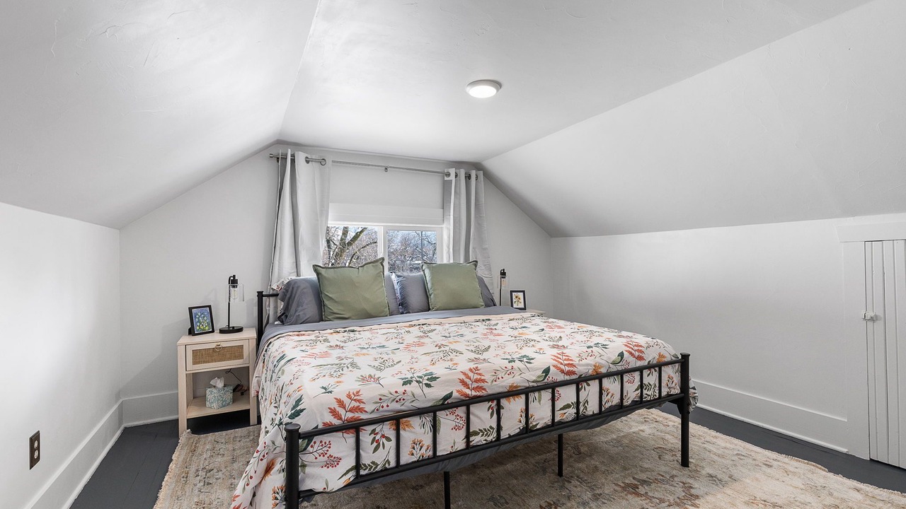 Photo of Bedroom in Rose Park