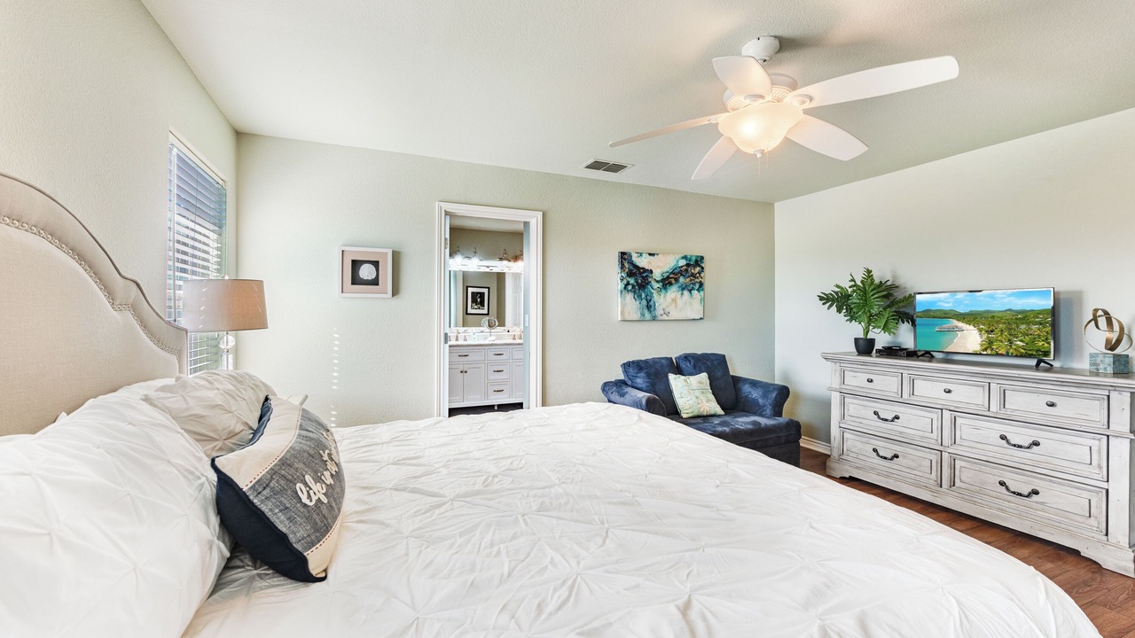 Photo of Bedroom in Safe Harbor