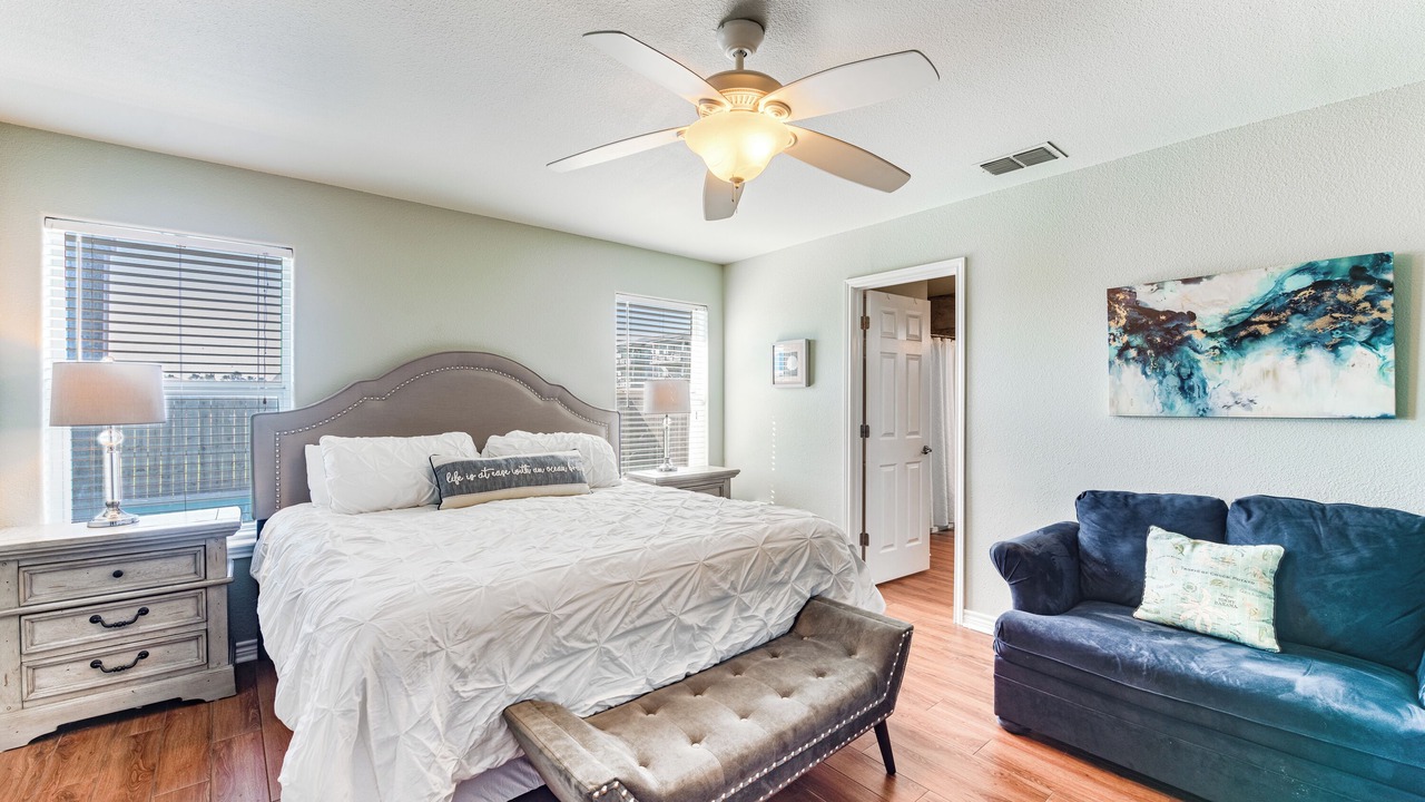 Photo of Bedroom in Safe Harbor
