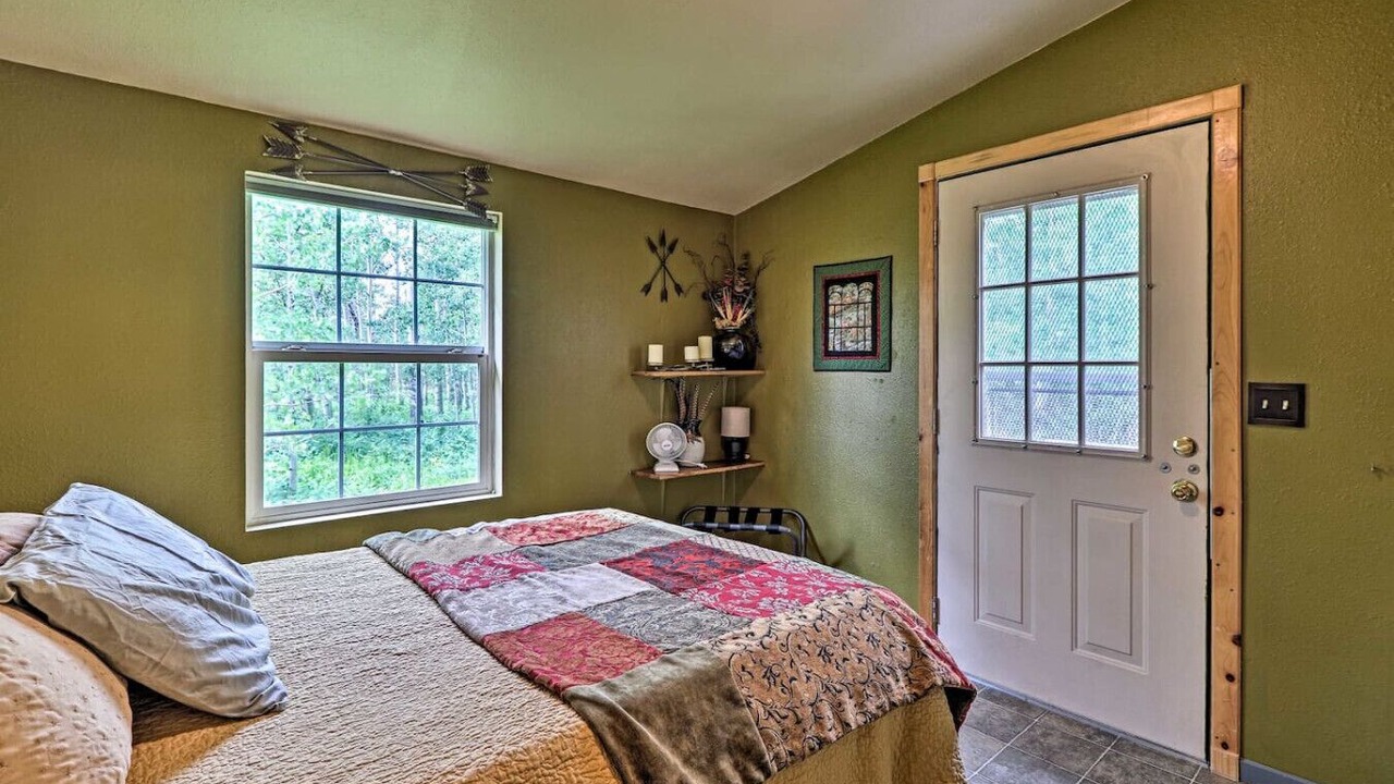 Photo of Bedroom in Babb
