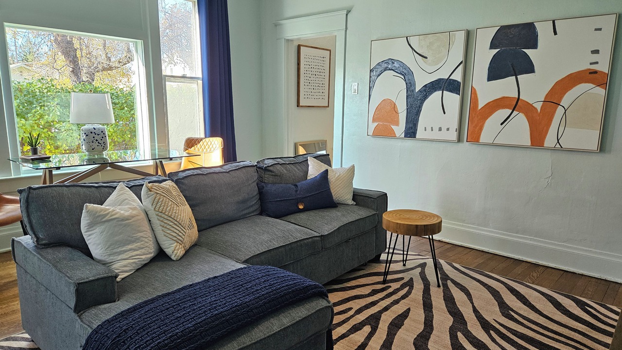 Photo of Livingroom in Lewistown