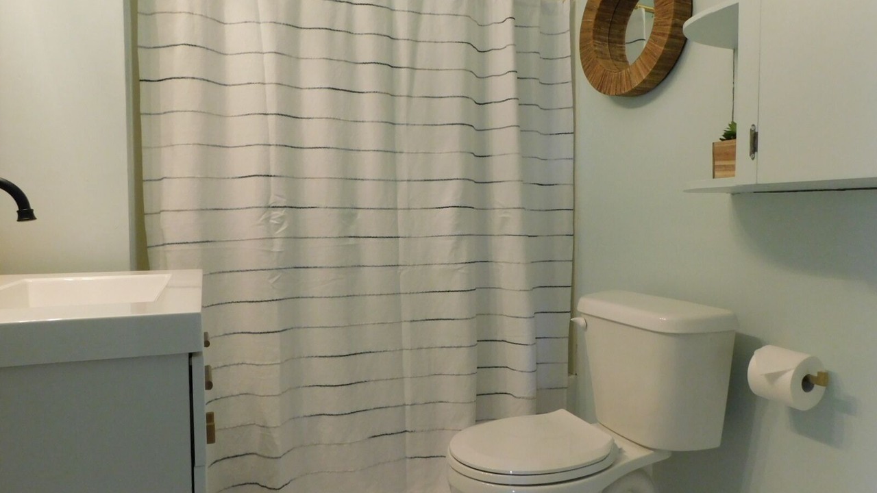Photo of Bathroom in Lewistown