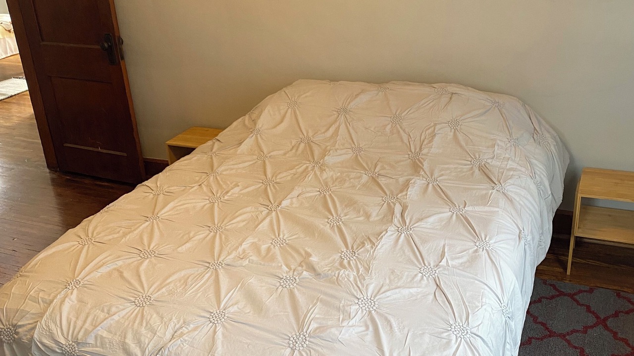 Photo of Bedroom in Old North Columbus