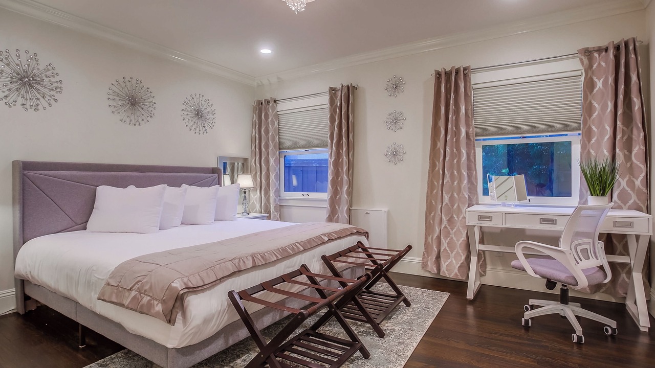 Photo of Bedroom in Loma Portal