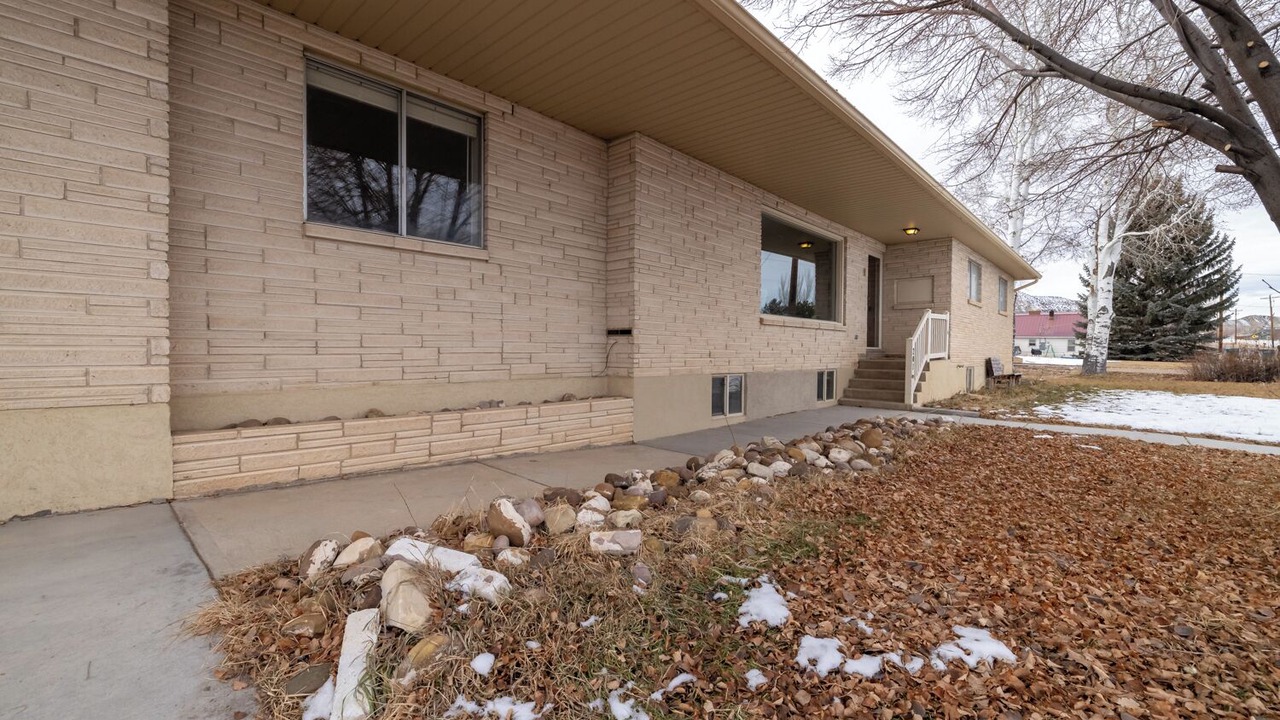 Photo of Outdoor in Maeser