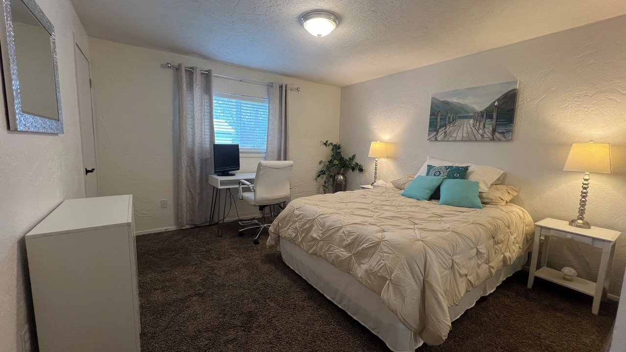 Photo of Bedroom in Eagle