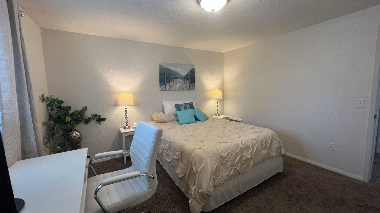 Photo of Bedroom in Eagle