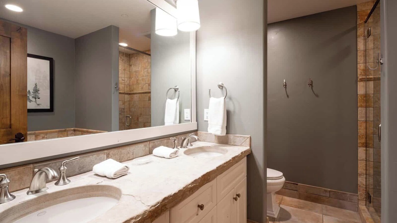 Photo of Bathroom in Spanish Peaks