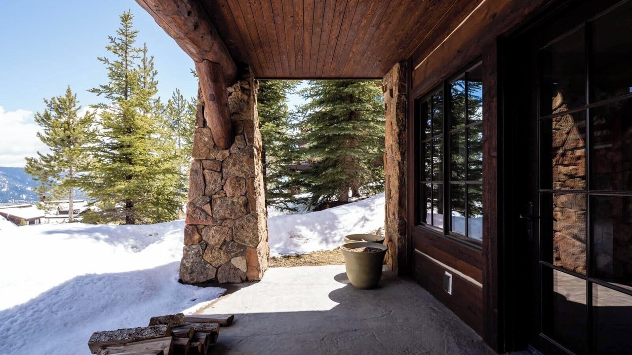 Photo of Patio Balcony in Spanish Peaks