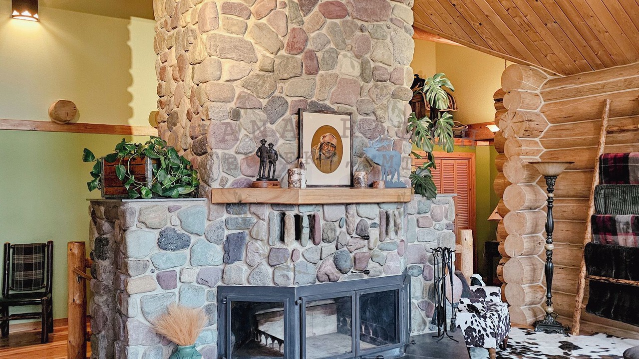 Photo of Bedroom in Eureka