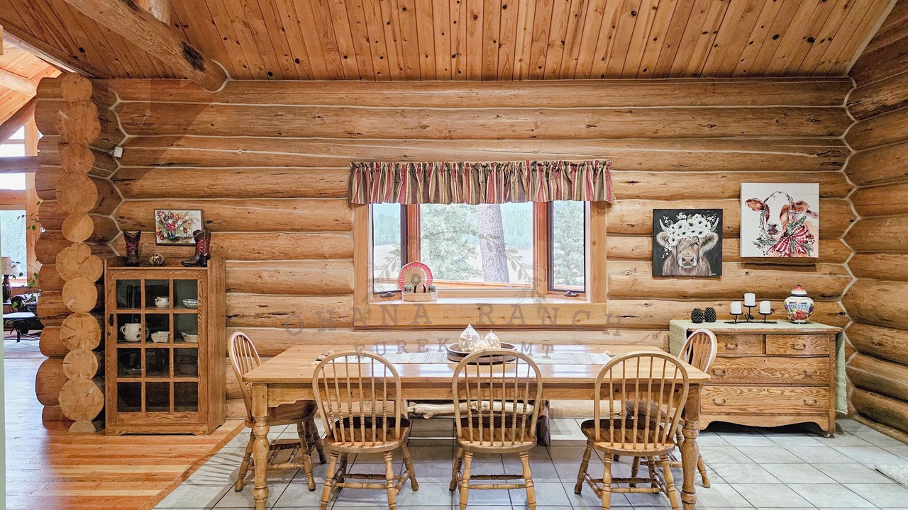 Photo of Bedroom in Eureka