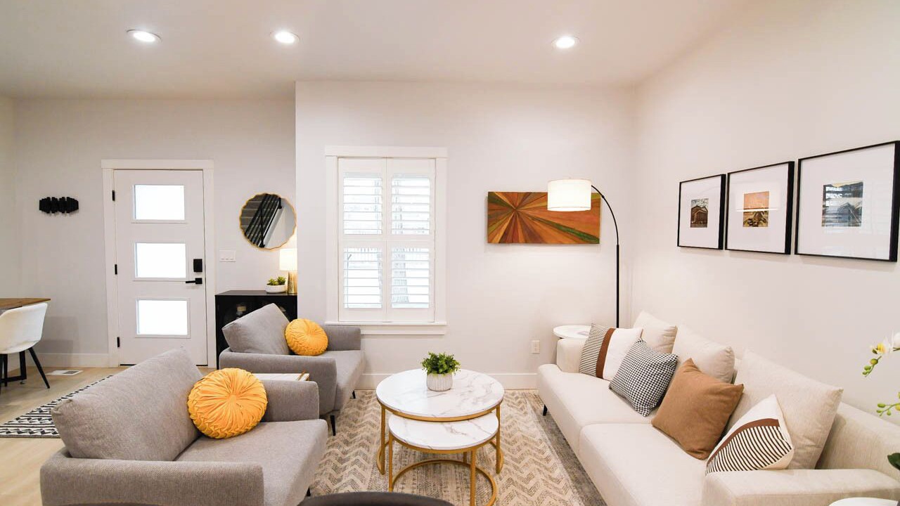 Photo of Livingroom in Veterans Park