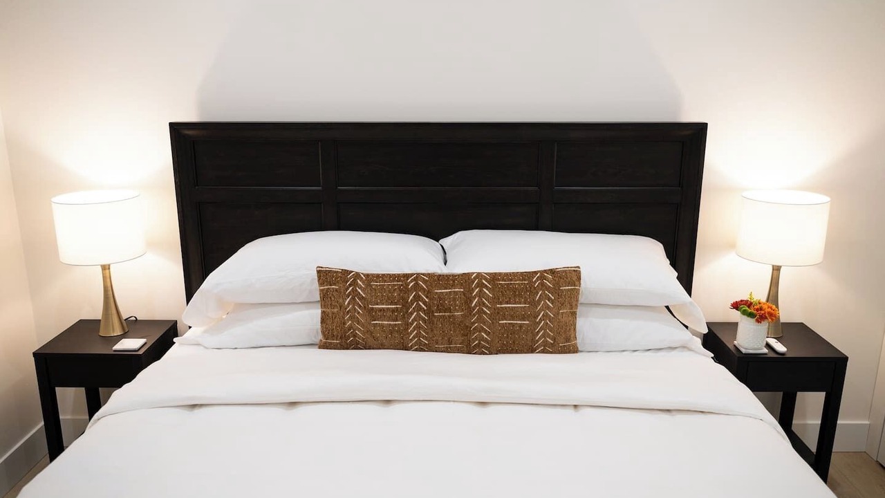 Photo of Bedroom in Lakeside