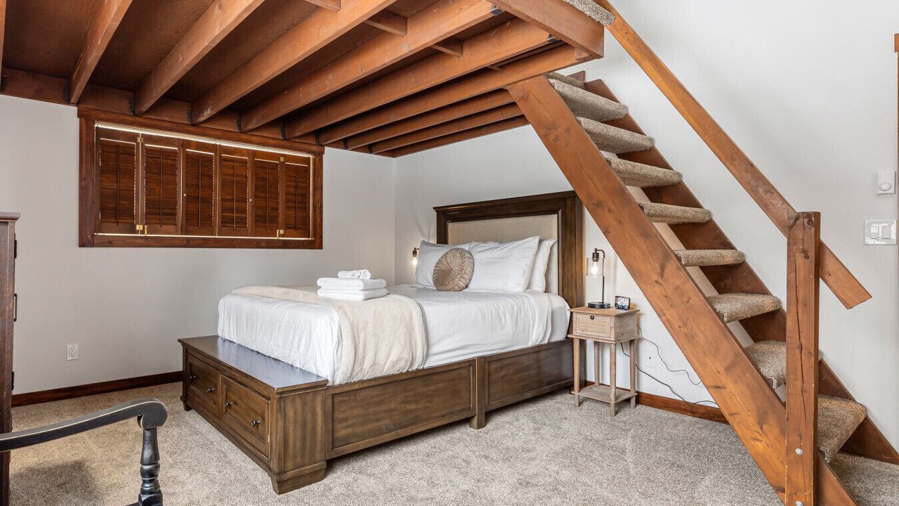 Photo of Bedroom in Kalispell