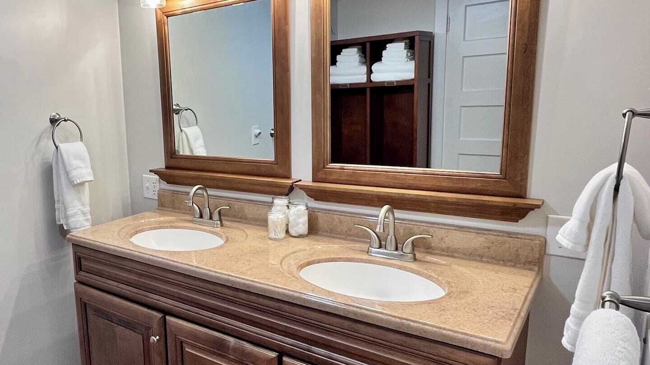 Photo of Bathroom in University District