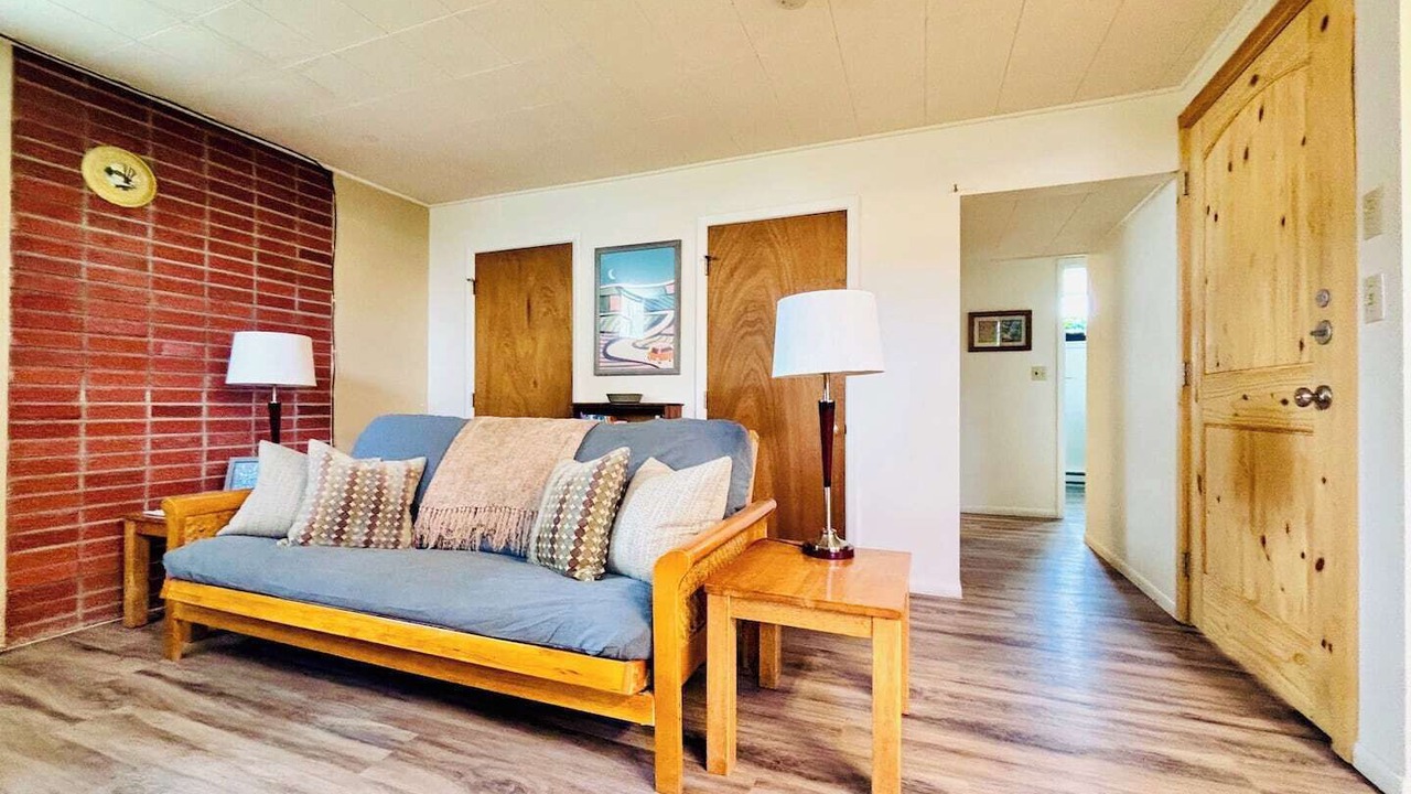 Photo of Livingroom in Rose Park