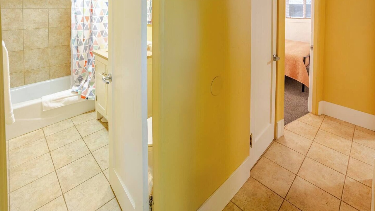 Photo of Bedroom in Riverfront