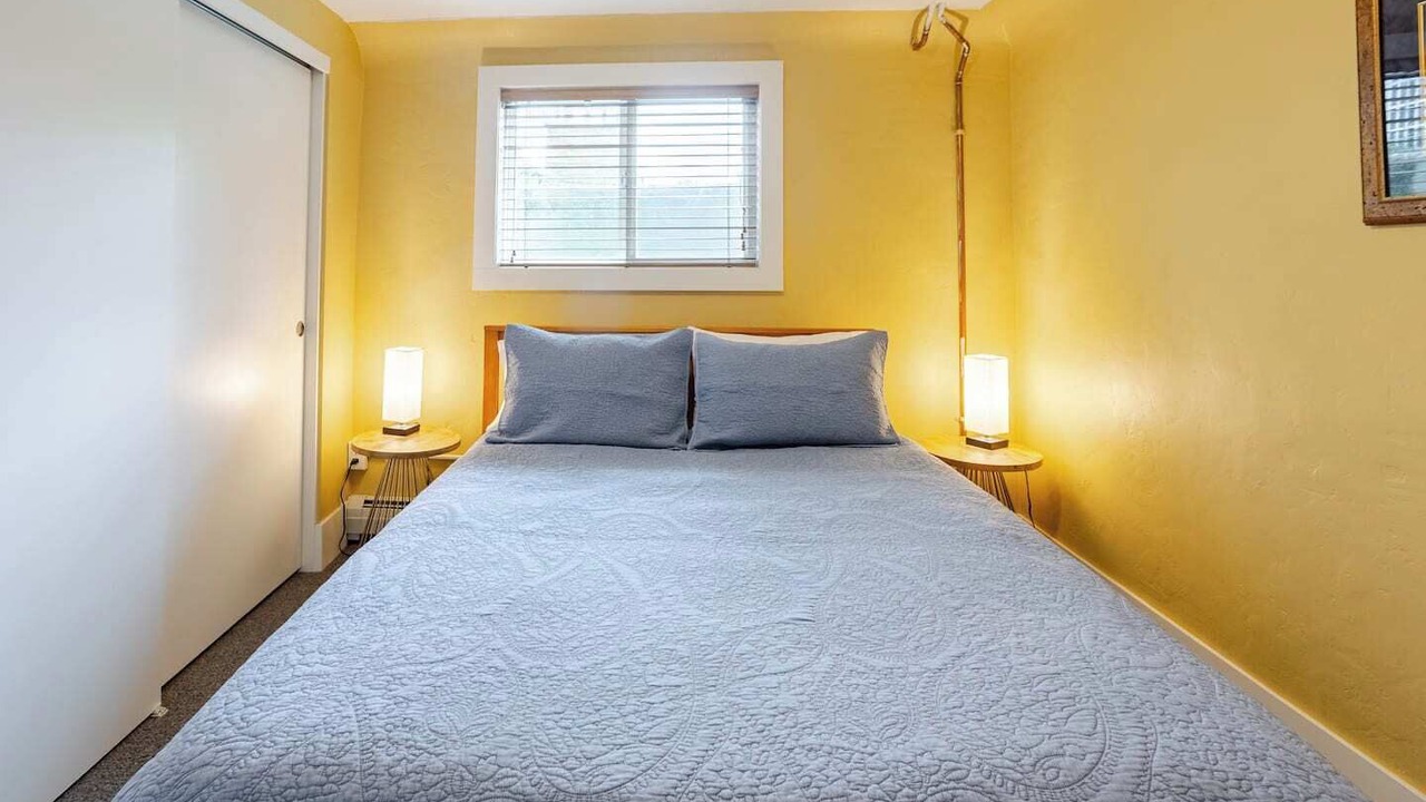 Photo of Bedroom in Riverfront