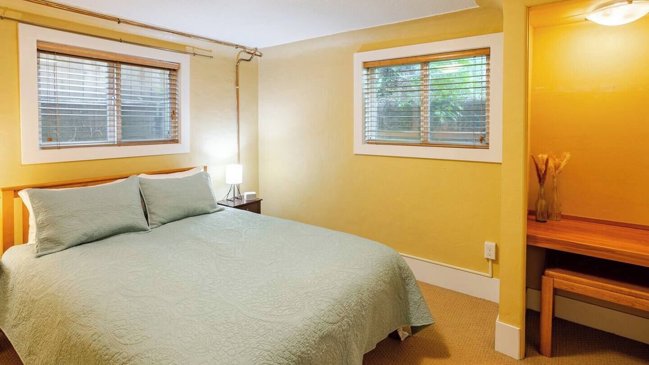 Photo of Bedroom in Riverfront
