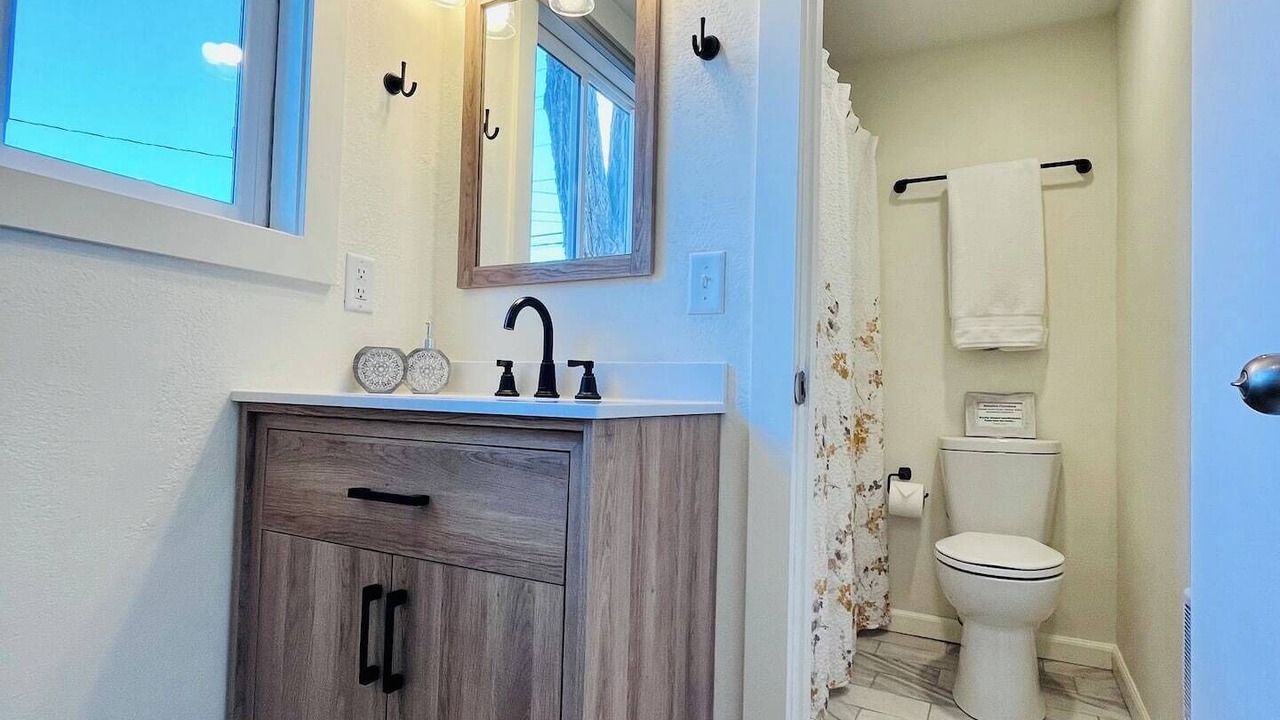 Photo of Bathroom in Rose Park
