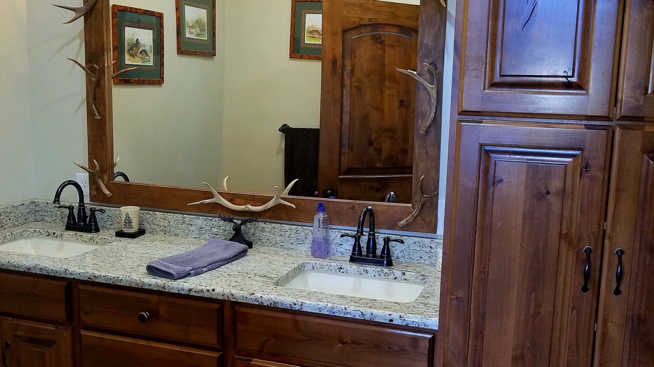 Photo of Bathroom in Corral