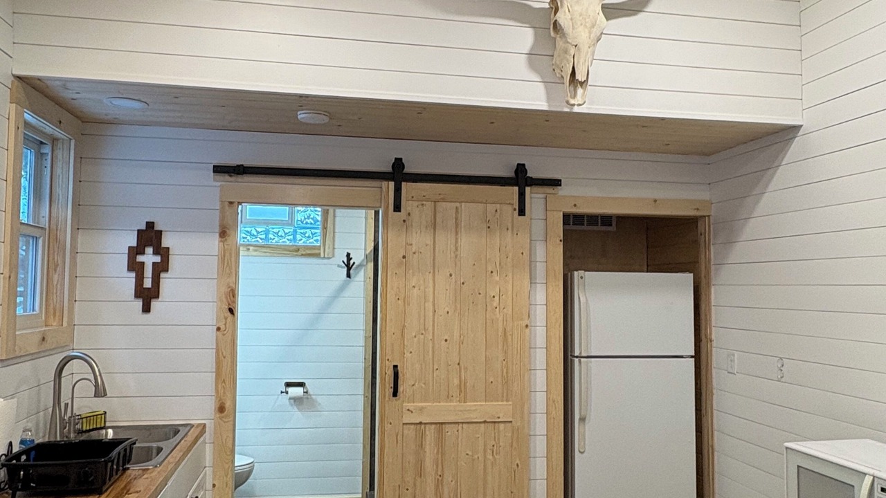 Photo of Kitchen in Yellowstone County