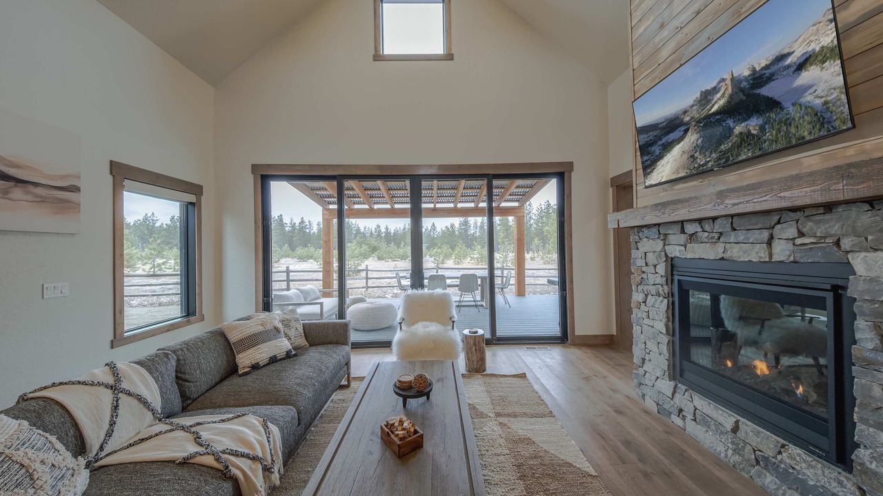 Photo of Livingroom in Eureka