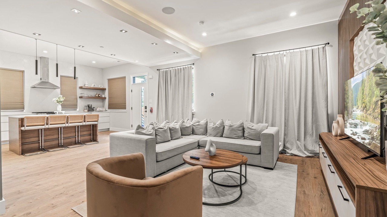 Photo of Livingroom in Poplar
