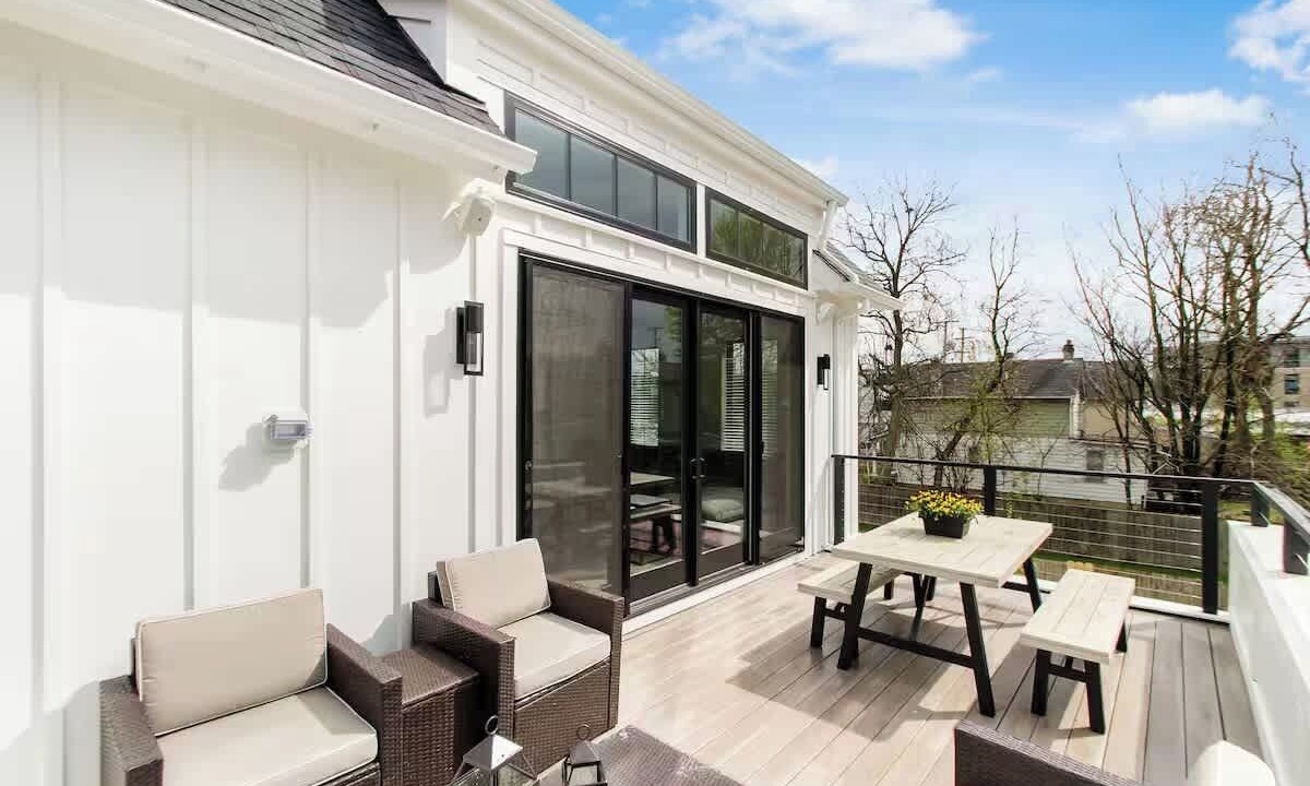 Photo of Patio Balcony in Downtown Columbus