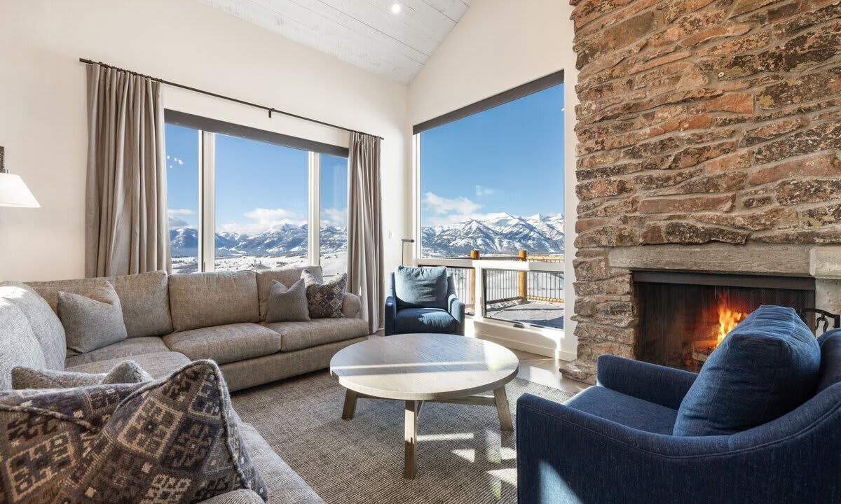 Photo of Livingroom in Spring Creek Ranch